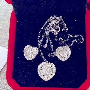 💎Heart baguettes diamond set earrings and pendant